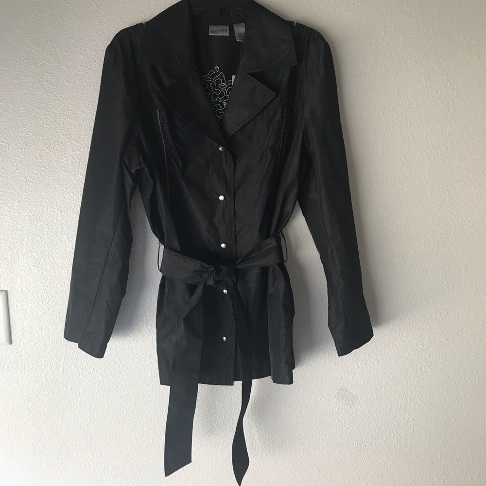 NWT CHICO’S women’s water resistant jacket size 2